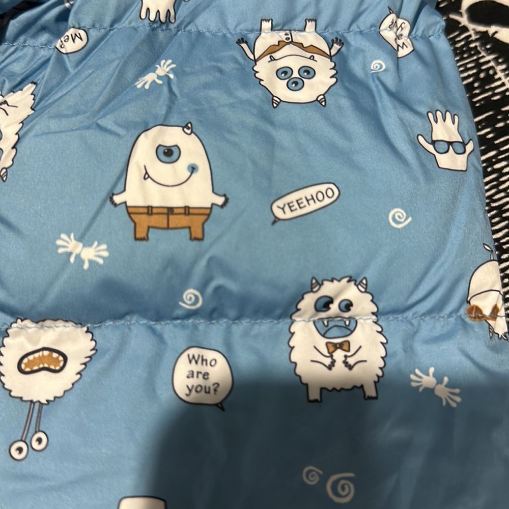 💙💛YEEHOO REVERSABLE DOWN JACKET 💙💛 - Picture 5 of 8
